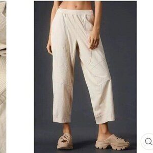 ANTHROPOLOGIE Daily Practice Straight Leg Ankle Pants Cream Size M NEW